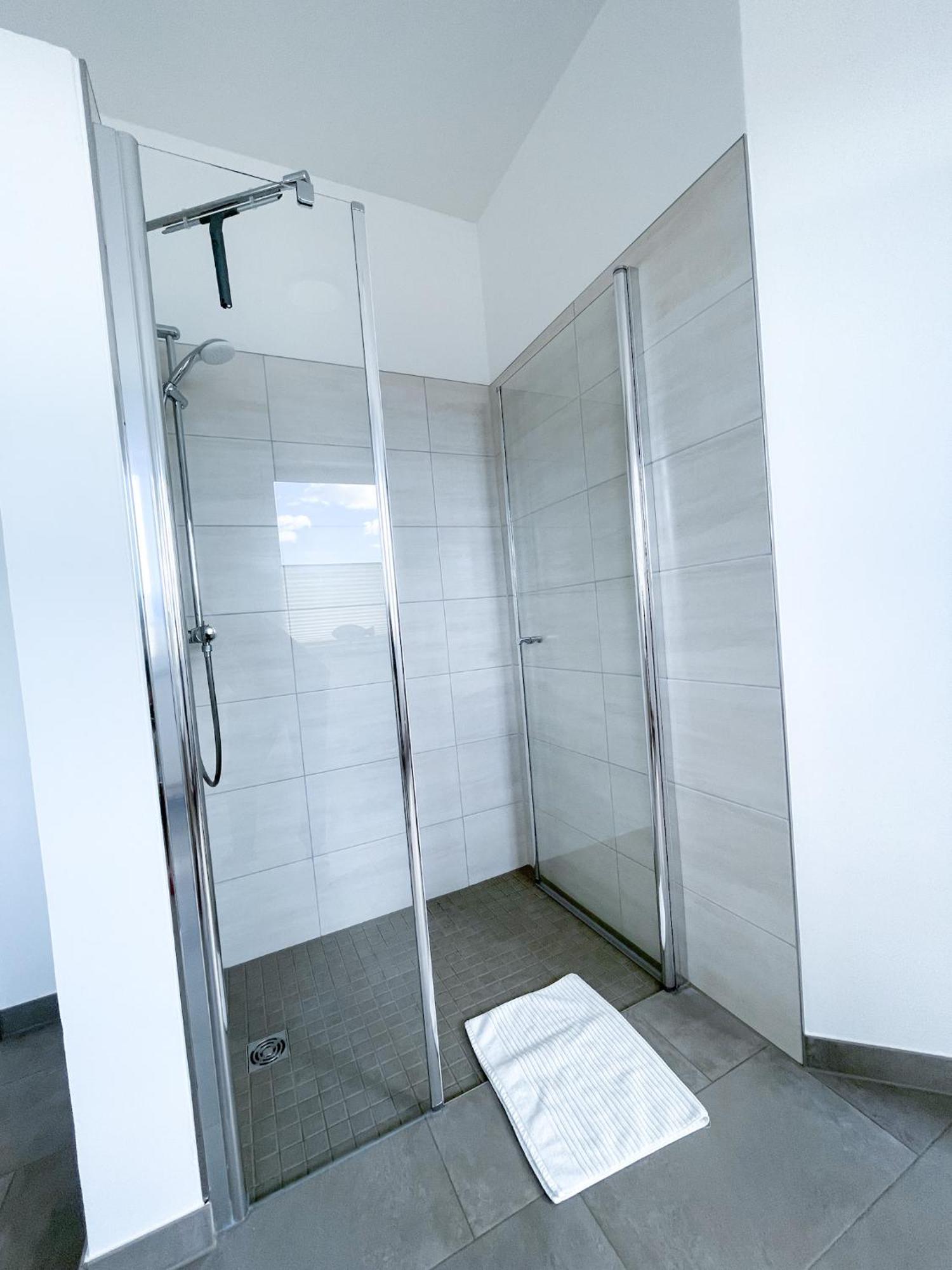 Ferienwohnung Auf Dem Hof Postma Lambrechtshagen Extérieur photo